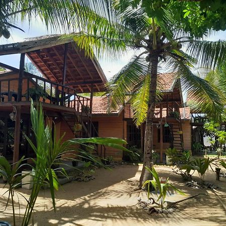 Golden Beach Chalets Аругам-Бей Екстер'єр фото