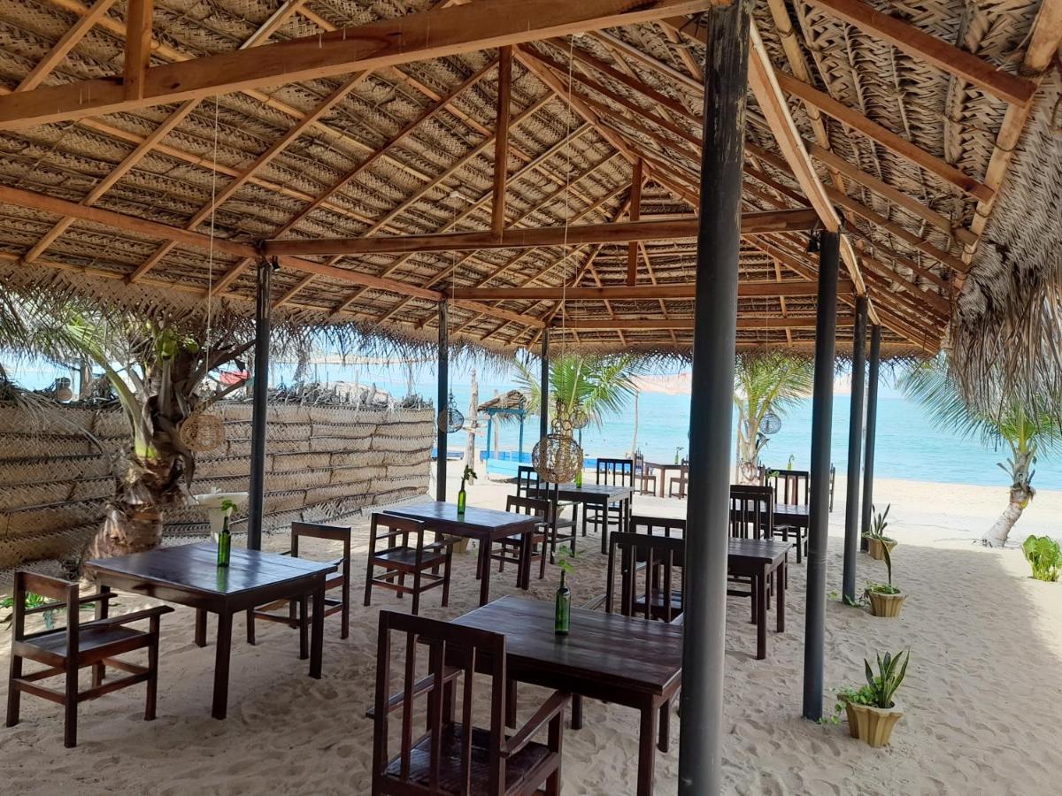 Golden Beach Chalets Аругам-Бей Екстер'єр фото